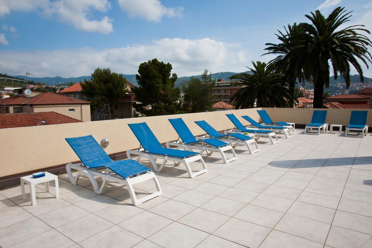 Residence Greco & Linda San Bartolomeo Al Mare Extérieur photo