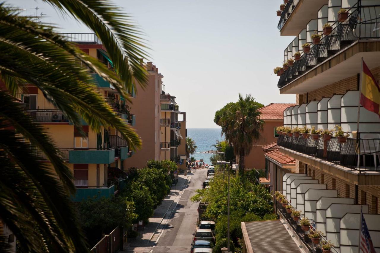 Residence Greco & Linda San Bartolomeo Al Mare Extérieur photo